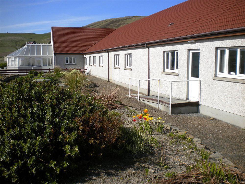 Houton Bay Lodge Orphir  Exterior photo